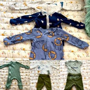 6 newborn outfits
